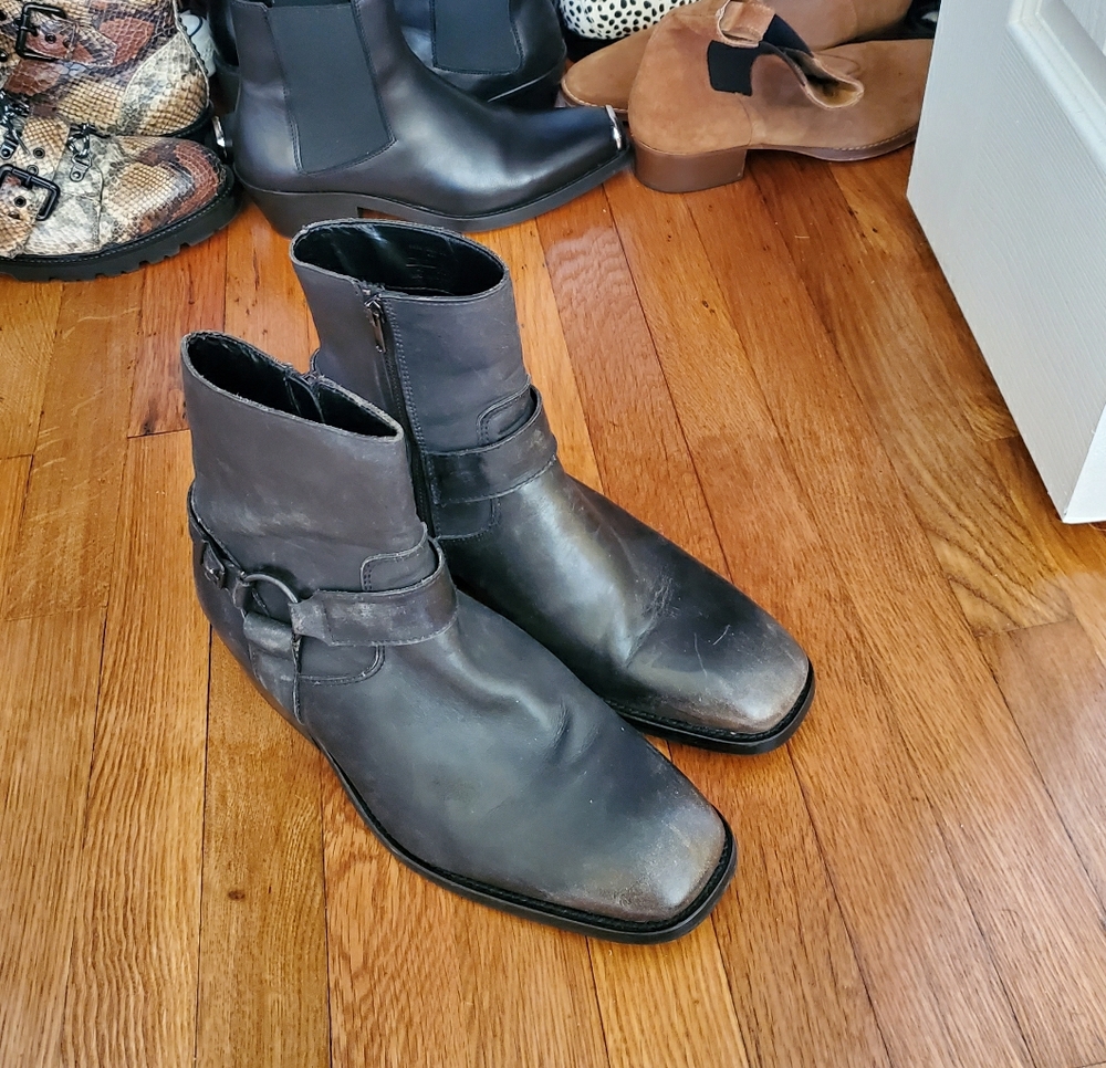 Mens boots